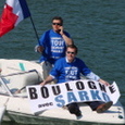 Avec Mathieu Barbot sur un "Sarko-boat" improvisé.